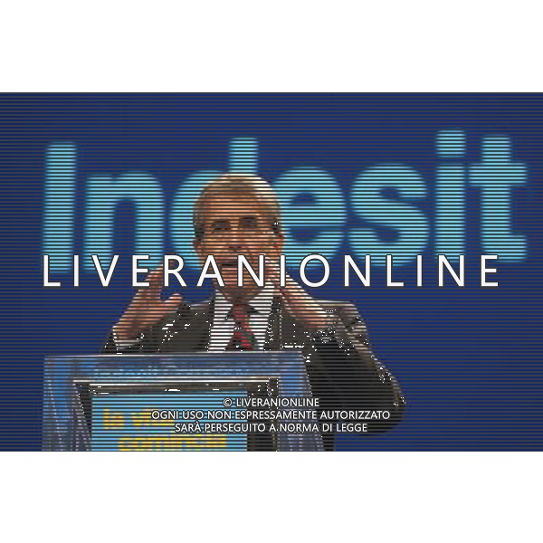 MILANO 27/1/2005 VIA MECENATE, 84 PRESENTAZIONE DI: -INDESIT COMPANY- NELLA FOTO VITTORIO MERLONI PRESIDENTE DI INDESIT COMPANY FOTO ROMANO/AG ALDO LIVERANI
