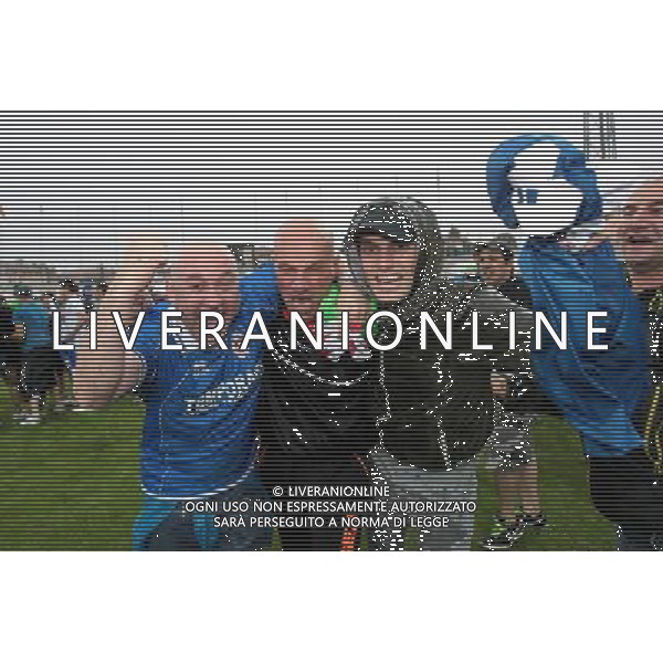 Bassano - Como Finale ritorno play off Lega pro 14 giugno 2015 nella foto Esultanza e festeggiamenti del Como per la promozione in Serie B - Carlo sabatini ©Garbuio/AGENZIA ALDO LIVERANI Sas