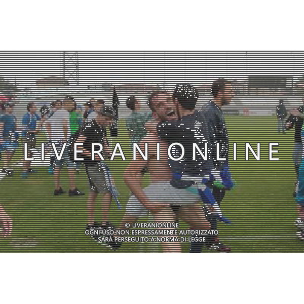 Bassano - Como Finale ritorno play off Lega pro 14 giugno 2015 nella foto Esultanza e festeggiamenti del Como per la promozione in Serie B Â©Garbuio/AGENZIA ALDO LIVERANI Sas