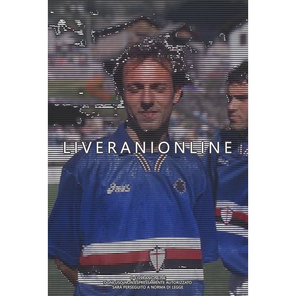RETROSPETTIVA ZANINI NICOLA CALCIATORE NELLA FOTO ZANINI NICOLA CON LA MAGLIA DELLA SAMPDORIA AG ALDO LIVERANI SAS