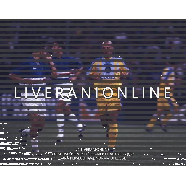 RETROSPETTIVA GIANLUCA VIALLI CALCIATORE CHELSEA NELLA FOTO GIANLUCA VIALLI CON LA MAGLIA DEL CHELSEA AG ALDO LIVERANI SAS