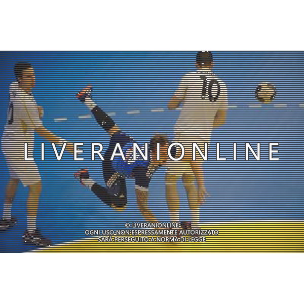 Valentin PORTE - 13.06.2015 - France / Suisse - Qualification Euro-Clermont Photo : Jean Paul Thomas / Icon Sport /AGENZIA ALDO LIVERANI Sas - ITALY ONLY - EDITORIAL USE ONLY - Francia Svizzera Volley maschile qualificazioni