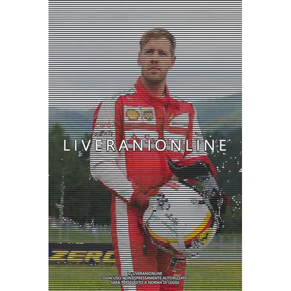 Sebastian Vettel (GER) Ferrari stops on the circuit in the first practice session. 19.06.2015. Formula 1 World Championship, Rd 8, Austrian Grand Prix, Spielberg, Austria, Practice Day. /AGENZIA ALDO LIVERANI Sas - ITALY ONLY - EDITORIAL USE ONLY - Prove Libere