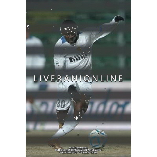 Bergamo 28/01/2005 coppa italiatim 2004/05 atalanta-inter 0:1 nella foto martins obafemi ph marco luzzani/ag aldo liverani s.a.s.