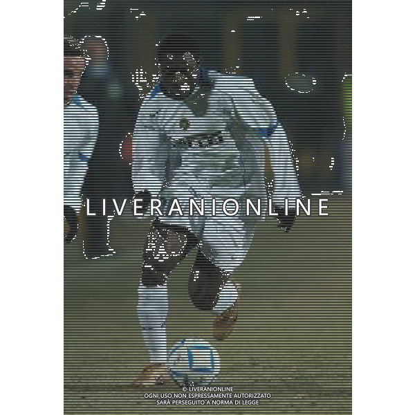Bergamo 28/01/2005 coppa italiatim 2004/05 atalanta-inter 0:1 nella foto martins obafemi ph marco luzzani/ag aldo liverani s.a.s.