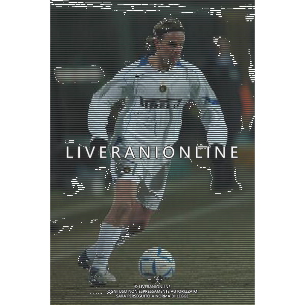 Bergamo 28/01/2005 coppa italiatim 2004/05 atalanta-inter 0:1 nella foto van der meyde andy ph marco luzzani/ag aldo liverani s.a.s.