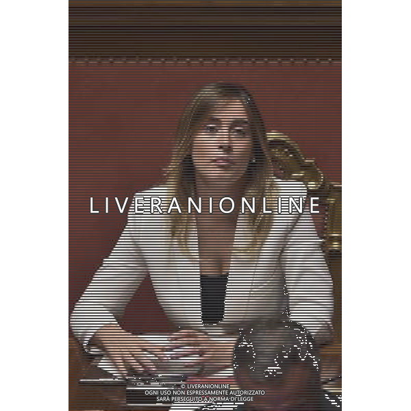 Roma - 24/06/2015 - Palazzo Madama - Comunicazioni del Presidente del Consiglio Matteo Renzi in vista del Consiglio europeo - nella foto: Maria Elena Boschi / Ph. Fabrizio Corradetti - Ag. Aldo Liverani Sas