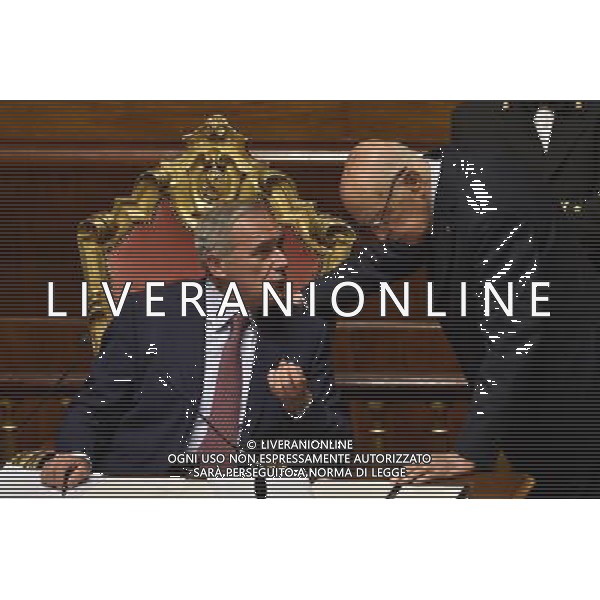 Roma - 24/06/2015 - Palazzo Madama - Comunicazioni del Presidente del Consiglio Matteo Renzi in vista del Consiglio europeo - nella foto: Giorgio Napolitano e Pietro Grasso / Ph. Fabrizio Corradetti - Ag. Aldo Liverani Sas