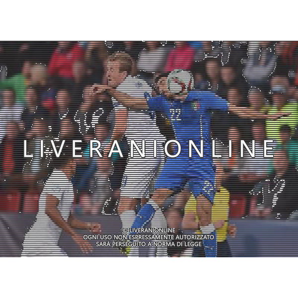 2015.06.24 OLOMOUC FOOTBALL UNDER 21 CHAMPIONSHIP CZECH REPUBLIC 2015 ENGLAND VS ITALY HARRY KANE Davide Zappacosta 2015.06.24 OLOMUNIEC CZECHY PILKA NOZNA MISTRZOSTWA EUROPY U21 ANGLIA - WLOCHY FOTO LUKASZ LASKOWSKI / PRESSFOCUS / NEWSPIX.PL --- Newspix.pl /AGENZIA ALDO LIVERANI Sas - ITALY ONLY - EDITORIAL USE ONLY - Inghilterra - Italia UEFA Under 21 Championship 2015 Group B Olomouc (Repubblica Ceca) - 24.06.2015 *** Local Caption *** www.newspix.pl mail us: info@newspix.pl call us: 0048 022 23 22 222 --- Polish Picture Agency by Ringier Axel Springer Poland
