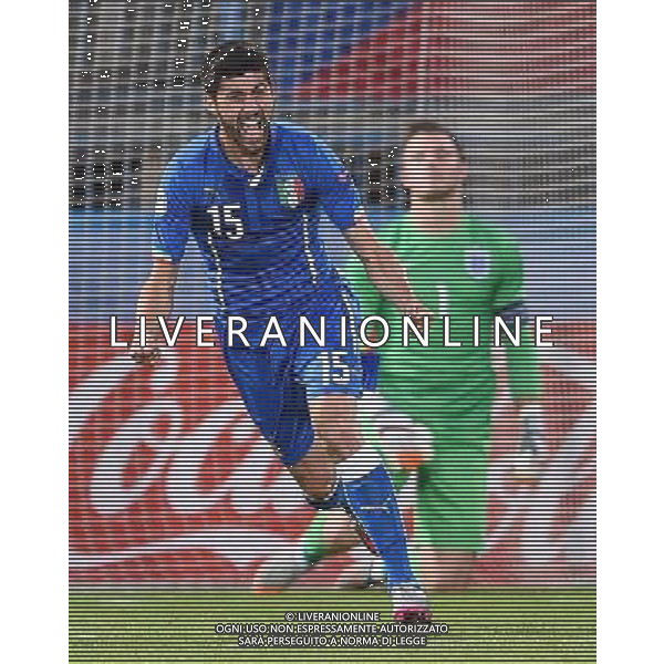 2015.06.24 OLOMOUC FOOTBALL UNDER 21 CHAMPIONSHIP CZECH REPUBLIC 2015 ENGLAND VS ITALY Marco Benassi HARRY KANE 2015.06.24 OLOMUNIEC CZECHY PILKA NOZNA MISTRZOSTWA EUROPY U21 ANGLIA - WLOCHY FOTO LUKASZ LASKOWSKI / PRESSFOCUS / NEWSPIX.PL --- Newspix.pl /AGENZIA ALDO LIVERANI Sas - ITALY ONLY - EDITORIAL USE ONLY - Inghilterra - Italia UEFA Under 21 Championship 2015 Group B Olomouc (Repubblica Ceca) - 24.06.2015 *** Local Caption *** www.newspix.pl mail us: info@newspix.pl call us: 0048 022 23 22 222 --- Polish Picture Agency by Ringier Axel Springer Poland