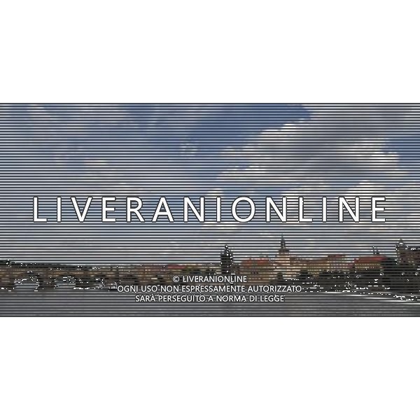 Citta\' di Praga - Repubblica Ceca Praga (Repubblica Ceca) - 25.06.2015 Nella Foto:Ponte Carlo e particolari e Barche turistiche sul fiume Moldava /Ph.Vitez-Ag. Aldo Liverani