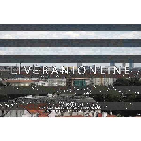 Citta\' di Praga - Repubblica Ceca Praga (Repubblica Ceca) - 25.06.2015 Nella Foto:Veduta della cittÃ  e Teatro Nazionale /Ph.Vitez-Ag. Aldo Liverani