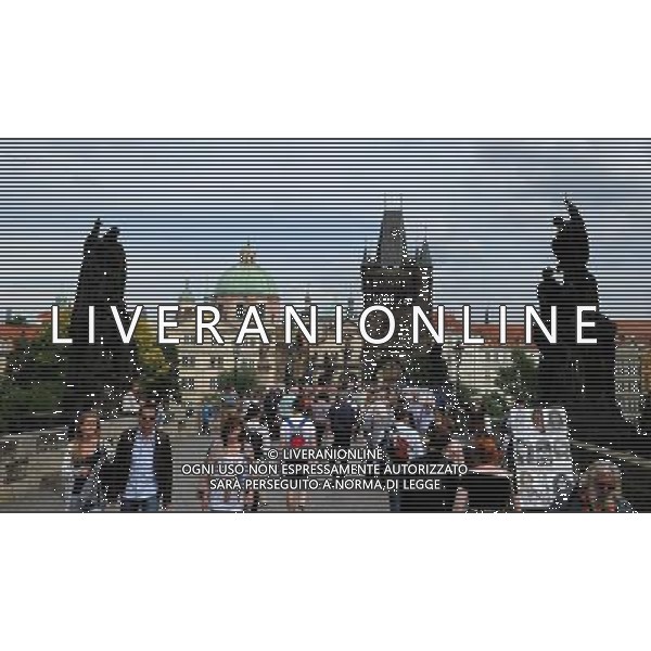 Citta\' di Praga - Repubblica Ceca Praga (Repubblica Ceca) - 25.06.2015 Nella Foto:Ponte Carlo e particolari /Ph.Vitez-Ag. Aldo Liverani