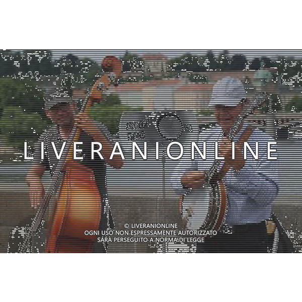 Citta\' di Praga - Repubblica Ceca Praga (Repubblica Ceca) - 25.06.2015 Nella Foto:Artisti di strada sul Ponte Carlo /Ph.Vitez-Ag. Aldo Liverani