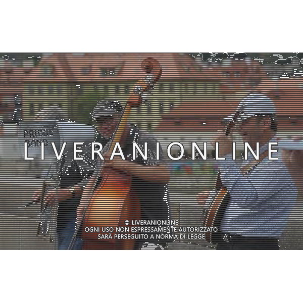 Citta\' di Praga - Repubblica Ceca Praga (Repubblica Ceca) - 25.06.2015 Nella Foto:Artisti di strada sul Ponte Carlo /Ph.Vitez-Ag. Aldo Liverani