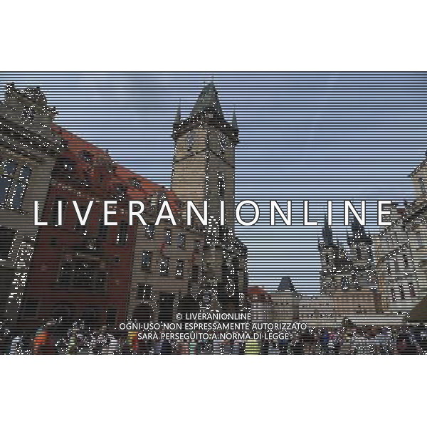 Citta\' di Praga - Repubblica Ceca Praga (Repubblica Ceca) - 25.06.2015 Nella Foto:Orologia della cittÃ  vecchia e Chiesa di Santa Maria di Tyn /Ph.Vitez-Ag. Aldo Liverani