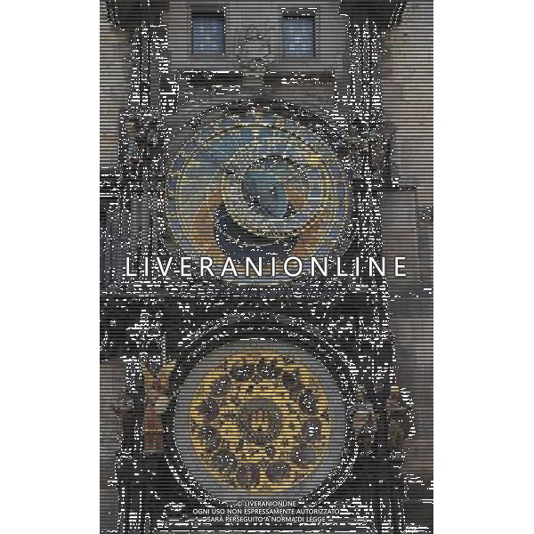 Citta\' di Praga - Repubblica Ceca Praga (Repubblica Ceca) - 25.06.2015 Nella Foto:Torre dell\'orologio astronomico di Praga nella citta\' vecchia /Ph.Vitez-Ag. Aldo Liverani