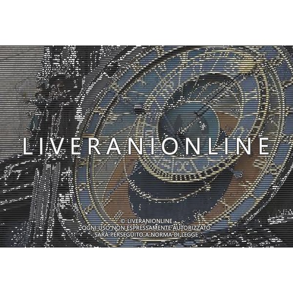 Citta\' di Praga - Repubblica Ceca Praga (Repubblica Ceca) - 25.06.2015 Nella Foto:Torre dell\'orologio astronomico di Praga nella citta\' vecchia /Ph.Vitez-Ag. Aldo Liverani