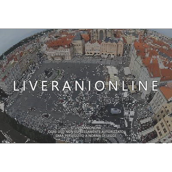 Citta\' di Praga - Repubblica Ceca Praga (Repubblica Ceca) - 25.06.2015 Nella Foto:Staromestske namesti - Piazza dell cittÃ  vecchia di Praga con la chiesa di Santa Maria di Tyn /Ph.Vitez-Ag. Aldo Liverani