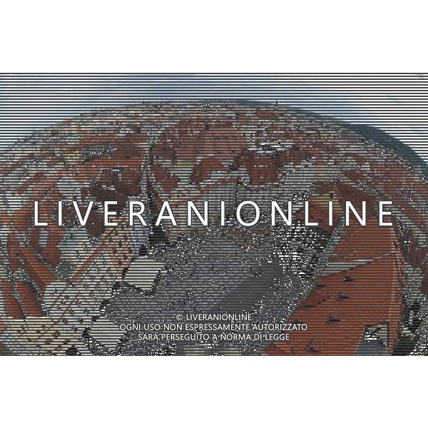 Citta\' di Praga - Repubblica Ceca Praga (Repubblica Ceca) - 25.06.2015 Nella Foto:Staromestske namesti - Piazza dell cittÃ  vecchia di Praga con la chiesa di Santa Maria di Tyn /Ph.Vitez-Ag. Aldo Liverani