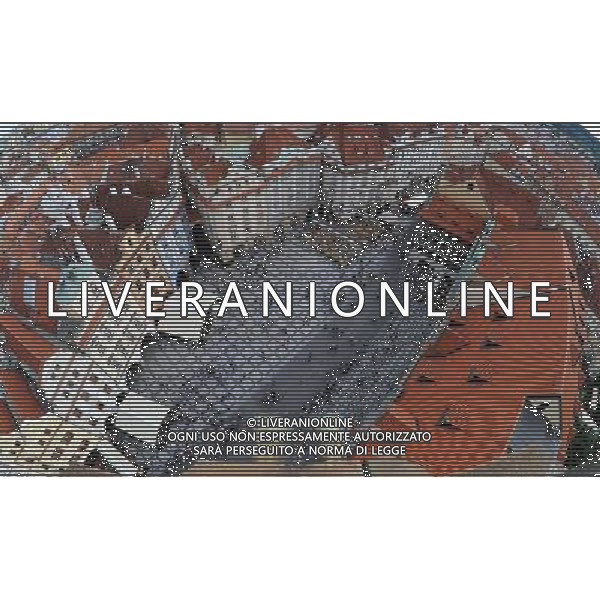 Citta\' di Praga - Repubblica Ceca Praga (Repubblica Ceca) - 25.06.2015 Nella Foto:Staromestske namesti - Piazza dell cittÃ  vecchia di Praga con la chiesa di Santa Maria di Tyn vicoli e tetti della citta\' vecchia /Ph.Vitez-Ag. Aldo Liverani