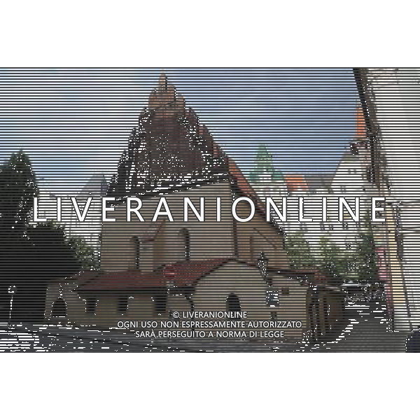 Citta\' di Praga - Repubblica Ceca Praga (Repubblica Ceca) - 25.06.2015 Nella Foto:Quartiere Ebraico - Sinagoda Vecchia/Nuova - La Sinagoga in funzione piÃ¹ antica d\'Europa - Sul soffitto ancora intatto il rabbino Loew nella fine del 1600 creava e custodiva il leggendario Golem /Ph.Vitez-Ag. Aldo Liverani