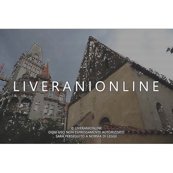 Citta\' di Praga - Repubblica Ceca Praga (Repubblica Ceca) - 25.06.2015 Nella Foto:Quartiere Ebraico - Sinagoda Vecchia/Nuova - La Sinagoga in funzione piÃ¹ antica d\'Europa - Sul soffitto ancora intatto il rabbino Loew nella fine del 1600 creava e custodiva il leggendario Golem /Ph.Vitez-Ag. Aldo Liverani