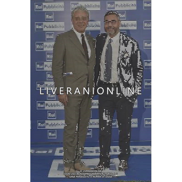 Roma - 25/06/2015 - Villa Piccolomini - Presentazione palinsesti Rai 2015-2016 - nella foto: Angelo Teodoli direttore Rai 2 con Andrea Vianello direttore Rai 3 / Ph. Fabrizio Corradetti - Ag. Aldo Liverani sas