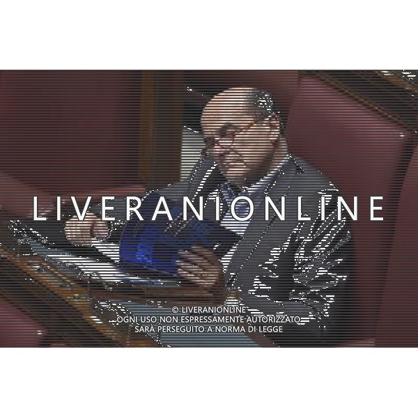 Roma - 01/07/2015 - Montecitorio - Informativa urgente del Governo sugli sviluppi della situazione del debito della Grecia - nella foto: Pier Luigi Bersani / Ph. Fabrizio Corradetti - Ag. Aldo Liverani Sas