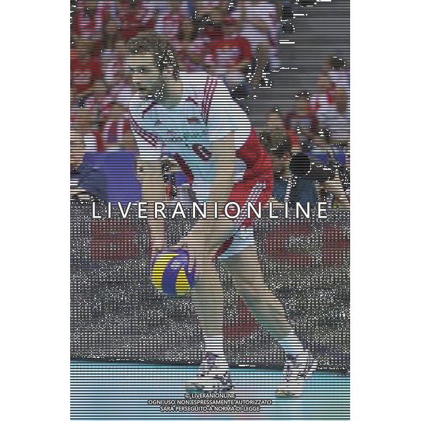 03.07.2015 KRAKOW SIATKOWKA MEZCZYZN LIGA SWIATOWA 2015 FIVB VOLLEYBALL WORLD LEAGUE 2015 MECZ POLSKA - USA ( POLAND - UNITED STATES ) N/Z MATEUSZ MIKA SYLWETKA FOT MACIEJ GOCLON / FOTONEWS / NEWSPIX.PL --- Newspix.pl AG ALDO LIVERANI SAS ONLY ITALY *** Local Caption *** www.newspix.pl mail us: info@newspix.pl call us: 0048 022 23 22 222 --- Polish Picture Agency by Ringier Axel Springer Poland