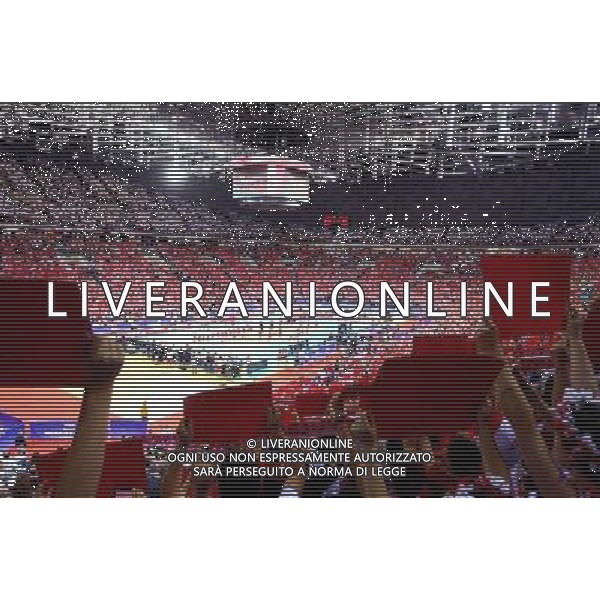 KRAKOW , POLSKA TAURON ARENA 03.07.2015 SIATKOWKA MEZCZYZNI FIVB LIGA SWIATOWA 2015 RUNDA INTERKONTYNENTALNA GRUPA B POLSKA - USA NZ TAURON ARENA KIBICE WIDOK Z GORY FOT MICHAL NOWAK / NEWSPIX.PL KRAKOW , POLAND TAURON ARENA 03.07.2015 VOLLEYBALL MEN 2015 FIVB WORLD LEAGUE INTERCONTINENTAL ROUND POOL B POLAND - USA SUPPORTERS IN THE TAURON ARENA VIEW FROM THE TOP MICHAL NOWAK / NEWSPIX.PL --- Newspix.pl AG ALDO LIVERANI SAS ONLY ITALY