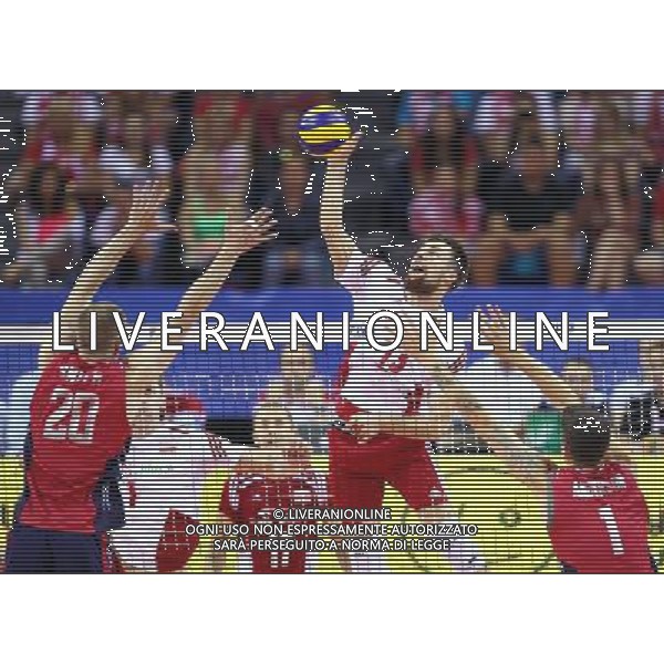 KRAKOW , POLSKA TAURON ARENA 03.07.2015 SIATKOWKA MEZCZYZNI FIVB LIGA SWIATOWA 2015 RUNDA INTERKONTYNENTALNA GRUPA B POLSKA - USA NZ DAVID SMITH ( USA ) MICHAL KUBIAK ( POLSKA ) MATTHEW ANDERSON ( USA ) FOT MICHAL NOWAK / NEWSPIX.PL KRAKOW , POLAND TAURON ARENA 03.07.2015 VOLLEYBALL MEN 2015 FIVB WORLD LEAGUE INTERCONTINENTAL ROUND POOL B POLAND - USA DAVID SMITH ( USA ) MICHAL KUBIAK ( POLSKA ) MATTHEW ANDERSON ( USA ) MICHAL NOWAK / NEWSPIX.PL --- Newspix.pl AG ALDO LIVERANI SAS ONLY ITALY *** Local Caption *** www.newspix.pl mail us: info@newspix.pl call us: 0048 022 23 22 222 --- Polish Picture Agency by Ringier Axel Springer Poland