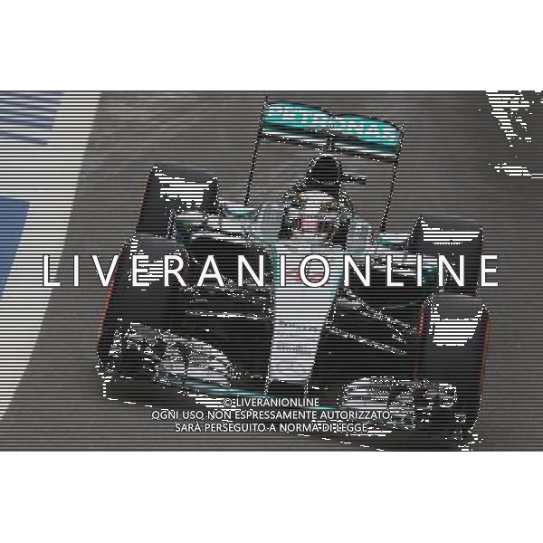 Lewis Hamilton (GBR) Mercedes AMG F1 W06. 04.07.2015. Formula 1 World Championship, Rd 9, British Grand Prix, Silverstone, England, Qualifying Day. AG ALDO LIVERANI SAS ONLY ITALY