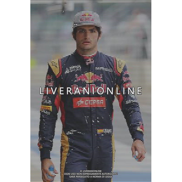 Carlos Sainz Jr (ESP) Scuderia Toro Rosso. 04.07.2015. Formula 1 World Championship, Rd 9, British Grand Prix, Silverstone, England, Qualifying Day. AG ALDO LIVERANI SAS ONLY ITALY