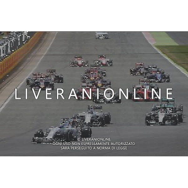 Felipe Massa (BRA) Williams FW37 leads at the start of the race. 05.07.2015. Formula 1 World Championship, Rd 9, British Grand Prix, Silverstone, England, Race Day. AG ALDO LIVERANI SAS ONLY ITALY