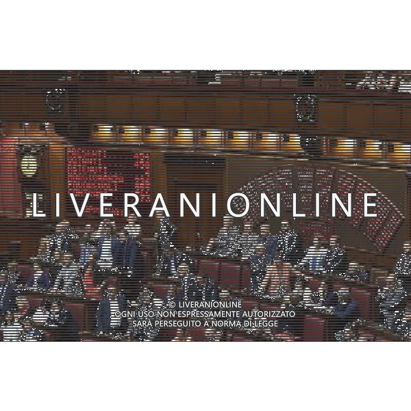 Roma - 09/07/2015 - Montecitorio - Voto finale sul disegno di legge di riforma della scuola - nella foto: Il tabellone con il risultato del voto / Ph. Fabrizio Corradetti - Ag. Aldo Liverani Sas