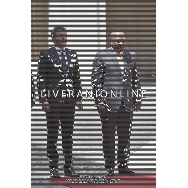 Roma - 16/07/2015 - Palazzo Chigi - Il presidente del Consiglio Matteo Renzi riceve il presidente della Repubblica del Ghana John Dramani Mahama - nella foto: Matteo Renzi e ohn Dramani Mahama / Ph. Fabrizio Corradetti - Ag. Aldo Liverani sas