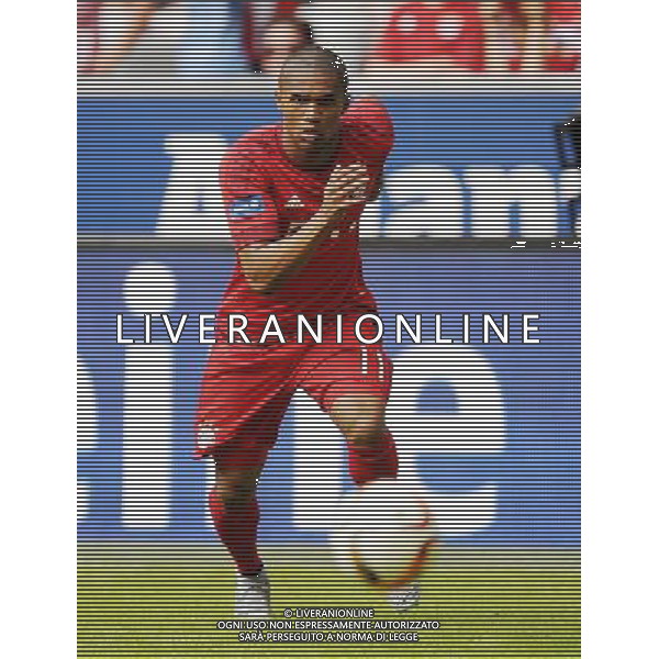 firo Fu§ball,Fussball, 11.07.2015 1. Bundesliga Saison 2015/2016 Team Presentation, TeamprŠsentation, FC Bayern MŸnchen, Muenchen, FCB, Einzelaktion, Douglas Costa, Bayern, $worldrightsEs gelten unsere AGB, einsehbar auf www.firosportphoto.de copyright by firo sportphoto: Coesfelder Str.207 48249 DŸlmen www.firosportphoto.de mail@firosportphoto.de (V o l k s b a n k B o c h u m - W i t t e n ) BLZ.: 430 601 29 Kt. Nr.: 341 117 100 Tel:Ê 02594 - 9916004 Fax:Ê02594 - 9916005 AG ALDO LIVERANI SAS ONLY ITALY