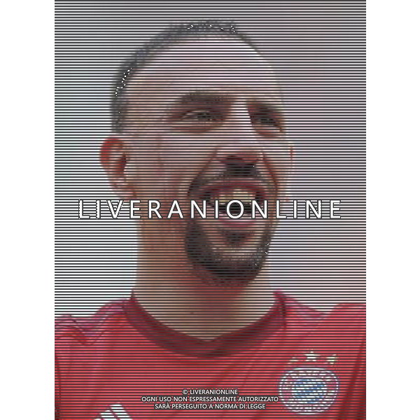 firo Fu§ball,Fussball, 11.07.2015 1. Bundesliga Saison 2015/2016 Team Presentation, TeamprŠsentation, FC Bayern MŸnchen, Muenchen, FCB, Portrait, Franck Ribery, Bayern, $worldrightsEs gelten unsere AGB, einsehbar auf www.firosportphoto.de copyright by firo sportphoto: Coesfelder Str.207 48249 DŸlmen www.firosportphoto.de mail@firosportphoto.de (V o l k s b a n k B o c h u m - W i t t e n ) BLZ.: 430 601 29 Kt. Nr.: 341 117 100 Tel:Ê 02594 - 9916004 Fax:Ê02594 - 9916005 