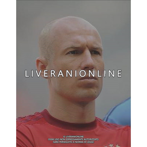 firo Fu§ball,Fussball, 11.07.2015 1. Bundesliga Saison 2015/2016 Team Presentation, TeamprŠsentation, FC Bayern MŸnchen, Muenchen, FCB, Portrait, Arjen Robben, Bayern, $worldrightsEs gelten unsere AGB, einsehbar auf www.firosportphoto.de copyright by firo sportphoto: Coesfelder Str.207 48249 DŸlmen www.firosportphoto.de mail@firosportphoto.de (V o l k s b a n k B o c h u m - W i t t e n ) BLZ.: 430 601 29 Kt. Nr.: 341 117 100 Tel:Ê 02594 - 9916004 Fax:Ê02594 - 9916005 