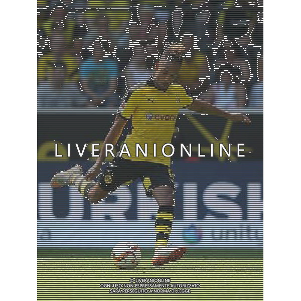 Fu§ball, firo : 04.07.2015 1.BL, 1.Bundesliga, Saison 2015/2016, BVB, Borussia Dortmund, Saisoneršffnung, Einzelaktion, Pierre-Emerick AUBAMEYANG, BVB Borussia Dortmund, ganze Figur, $worldrightsEs gelten unsere AGB, einsehbar auf www.firosportphoto.de, copyright by firo sportphoto: Coesfelder Str. 207 D-48249 DŸlmen www.firosportphoto.de mail@firosportphoto.de (V o l k s b a n k B o c h u m - W i t t e n ) BLZ.: 430 601 29 Kt. Nr.: 341 117 100 Tel:Ê +49-2594-9916004 Fax:Ê+49-2594-9916005 AG ALDO LIVERANI SAS ONLY ITALY