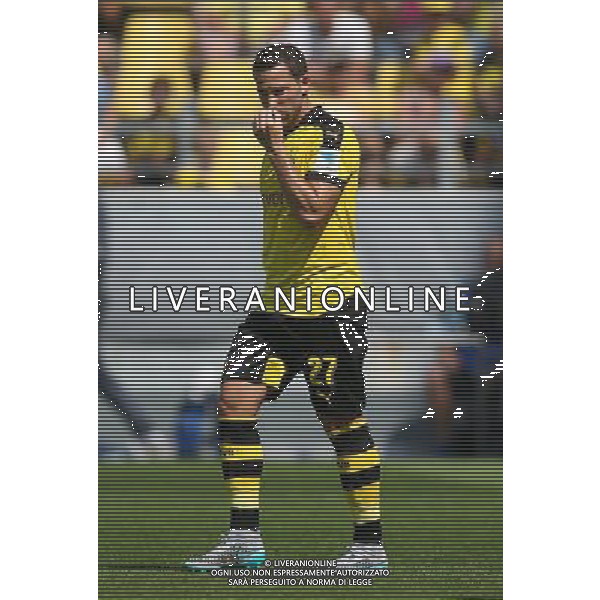 Fu§ball, firo : 04.07.2015 1.BL, 1.Bundesliga, Saison 2015/2016, BVB, Borussia Dortmund, Saisoneršffnung, Gonzalo CASTRO, BVB Borussia Dortmund, ganze Figur, Gestik, Mimik, $worldrightsEs gelten unsere AGB, einsehbar auf www.firosportphoto.de, copyright by firo sportphoto: Coesfelder Str. 207 D-48249 DŸlmen www.firosportphoto.de mail@firosportphoto.de (V o l k s b a n k B o c h u m - W i t t e n ) BLZ.: 430 601 29 Kt. Nr.: 341 117 100 Tel:Ê +49-2594-9916004 Fax:Ê+49-2594-9916005 AG ALDO LIVERANI SAS ONLY ITALY