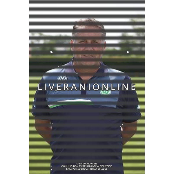 firo Fu§ball,Fussball, 16.07.2015 1. Bundesliga Saison 2015/2016 VFL Wolfsburg Fototermin Wolfsburg, Portrait, Co-Trainer, ton lokhoff $worldrightsEs gelten unsere AGB, einsehbar auf www.firosportphoto.de copyright by firo sportphoto: Coesfelder Str. 207 D- 48249 DŸlmen www.firosportphoto.de mail@firosportphoto.de (V o l k s b a n k B o c h u m - W i t t e n ) BLZ.: 430 601 29 Kt. Nr.: 341 117 100 Tel: +49-2594 - 9916004 Fax: +49-2594 - 9916005 AG ALDO LIVERANI SAS ONLY ITALY