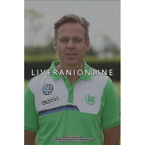 firo FuÃŸball,Fussball, 16.07.2015 1. Bundesliga Saison 2015/2016 VFL Wolfsburg Fototermin Wolfsburg, Portrait, Dr. Gunter Wilhelm, Mannschaftsarzt $worldrightsEs gelten unsere AGB, einsehbar auf www.firosportphoto.de copyright by firo sportphoto: Coesfelder Str. 207 D- 48249 DÃ¼lmen www.firosportphoto.de mail@firosportphoto.de (V o l k s b a n k B o c h u m - W i t t e n ) BLZ.: 430 601 29 Kt. Nr.: 341 117 100 Tel: +49-2594 - 9916004 Fax: +49-2594 - 9916005 AG ALDO LIVERANI SAS ONLY ITALY