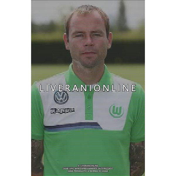 firo FuÃŸball,Fussball, 16.07.2015 1. Bundesliga Saison 2015/2016 VFL Wolfsburg Fototermin Wolfsburg, Portrait, Nils Scholz, Zeugwart $worldrightsEs gelten unsere AGB, einsehbar auf www.firosportphoto.de copyright by firo sportphoto: Coesfelder Str. 207 D- 48249 DÃ¼lmen www.firosportphoto.de mail@firosportphoto.de (V o l k s b a n k B o c h u m - W i t t e n ) BLZ.: 430 601 29 Kt. Nr.: 341 117 100 Tel: +49-2594 - 9916004 Fax: +49-2594 - 9916005 AG ALDO LIVERANI SAS ONLY ITALY