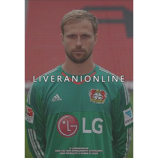 firo : 13.07.2015 Fu§ball, 1.Bundesliga,Saison 2015/2016 Bayer 04 Leverkusen, Fototermin, Portraittermin, Dario KRESIC, Portrait $worldrights,Es gelten unsere AGB, einsehbar auf www.firosportphoto.de, copyright by firo sportphoto: Coesfelder Str. 207 D-48249 DŸlmen www.firosportphoto.de mail@firosportphoto.de (V o l k s b a n k B o c h u m - W i t t e n ) BLZ.: 430 601 29 Kt. Nr.: 341 117 100 Tel:Ê +49-2594-9916004 Fax:Ê+49-2594-9916005 AG ALDO LIVERANI SAS ONLY ITALY