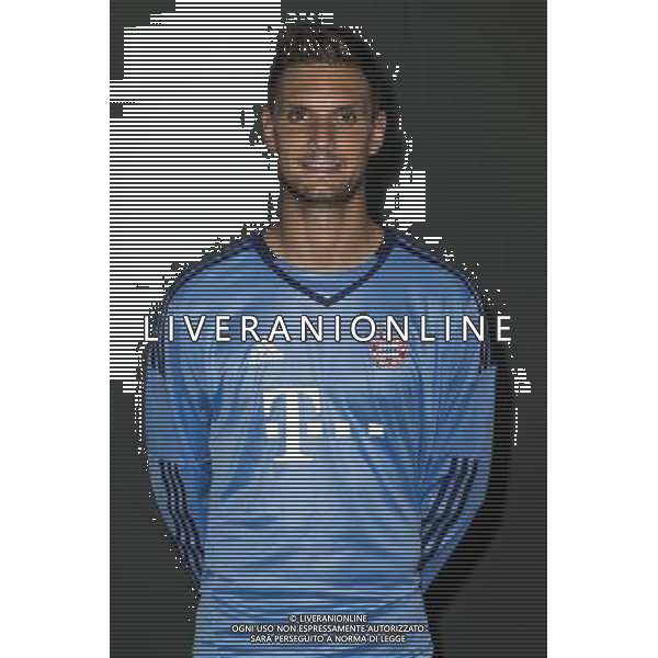 firo : Fußball,Fussball : 16.07.2015 1.Bundesliga, Saison 2015/2016 Bayern München, Muenchen, Offizieller Fototermin des FC Bayern München, Sven Ulreich ( München, Muenchen ), halbe Figur, Gestik $worldrightsEs gelten unsere AGB, einsehbar auf www.firosportphoto.de copyright by firo sportphoto: Coesfelder Str. 207 D- 48249 Dülmen www.firosportphoto.de mail@firosportphoto.de (V o l k s b a n k B o c h u m - W i t t e n ) BLZ.: 430 601 29 Kt. Nr.: 341 117 100 Tel: +49-2594 - 9916004 Fax: +49-2594 - 9916005 AG ALDO LIVERANI SAS ONLY ITALY