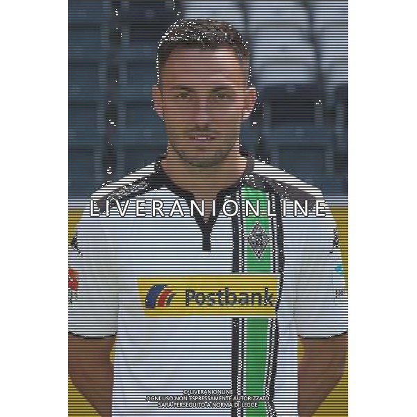 firo : 10.07.2015 Fu§ball, 1.Bundesliga,Saison 2015/2016 VfL Borussia Mšnchengladbach, Gladbach, Fototermin, Portraittermin, Josip DRMIC, Portrait $worldrights,Es gelten unsere AGB, einsehbar auf www.firosportphoto.de, copyright by firo sportphoto: Coesfelder Str. 207 D-48249 DŸlmen www.firosportphoto.de mail@firosportphoto.de (V o l k s b a n k B o c h u m - W i t t e n ) BLZ.: 430 601 29 Kt. Nr.: 341 117 100 Tel:Ê +49-2594-9916004 Fax:Ê+49-2594-9916005