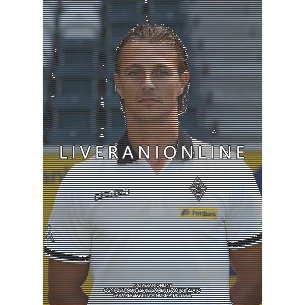 firo : 10.07.2015 Fu§ball, 1.Bundesliga,Saison 2015/2016 VfL Borussia Mšnchengladbach, Gladbach, Fototermin, Portraittermin, Athletiktrainer Klaus LUISSER, Portrait $worldrights,Es gelten unsere AGB, einsehbar auf www.firosportphoto.de, copyright by firo sportphoto: Coesfelder Str. 207 D-48249 DŸlmen www.firosportphoto.de mail@firosportphoto.de (V o l k s b a n k B o c h u m - W i t t e n ) BLZ.: 430 601 29 Kt. Nr.: 341 117 100 Tel:Ê +49-2594-9916004 Fax:Ê+49-2594-9916005