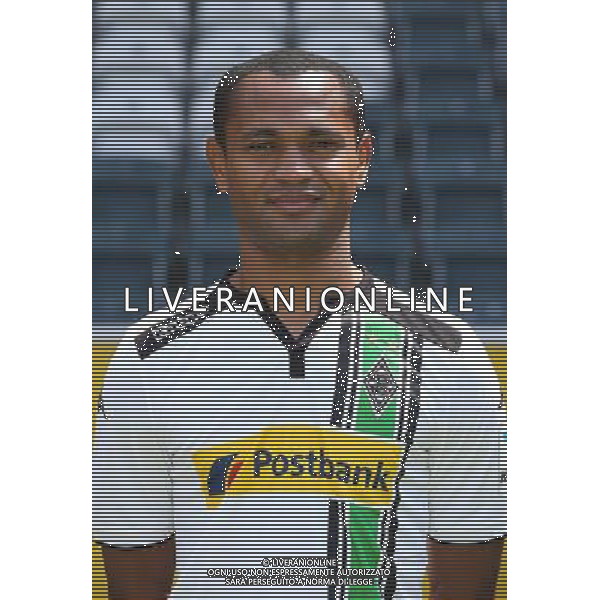 firo : 10.07.2015 Fu§ball, 1.Bundesliga,Saison 2015/2016 VfL Borussia Mšnchengladbach, Gladbach, Fototermin, Portraittermin, RAFFAEL, Portrait $worldrights,Es gelten unsere AGB, einsehbar auf www.firosportphoto.de, copyright by firo sportphoto: Coesfelder Str. 207 D-48249 DŸlmen www.firosportphoto.de mail@firosportphoto.de (V o l k s b a n k B o c h u m - W i t t e n ) BLZ.: 430 601 29 Kt. Nr.: 341 117 100 Tel:Ê +49-2594-9916004 Fax:Ê+49-2594-9916005